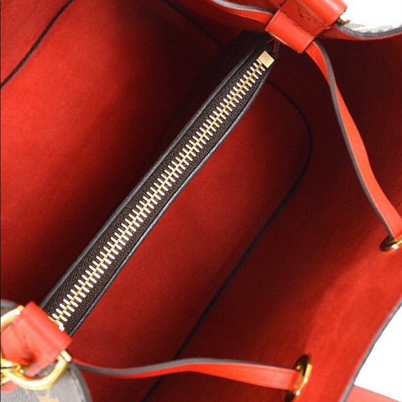 Louis Vuitton Neonoe drawstring shoulder bag - Picture 4 of 4